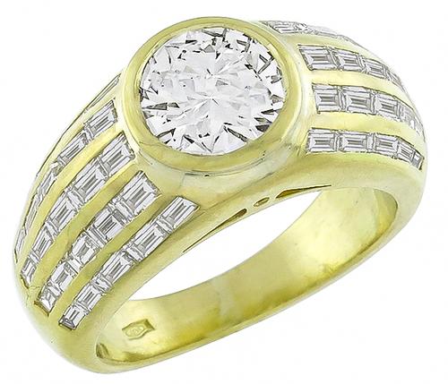 Round Cut Center Diamond Baguette Cut Side Diamond 18k Yellow Gold Ring