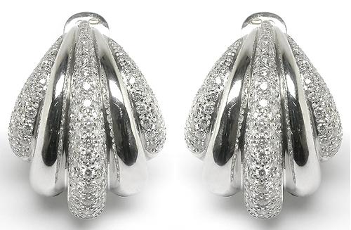 Round Cut Diamond 18k White Gold Earrings