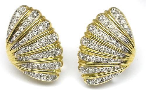 18k Yellow Gold Round Cut Diamond Earrings