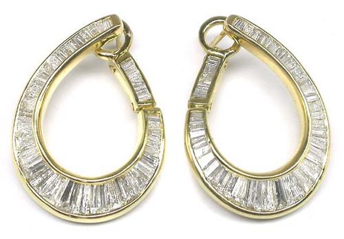 Baguette Cut Diamond 18k Yellow Gold Earrings