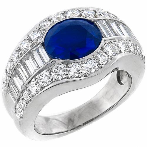  Estate 2.50ct Oval Cut Sapphire 1.70ct Roiund & Baguette Cut Diamond Platinum Ring