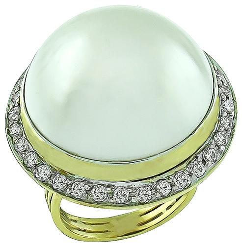 Round Cut Diamond Mabe Pearl 18k Yellow Gold Ring