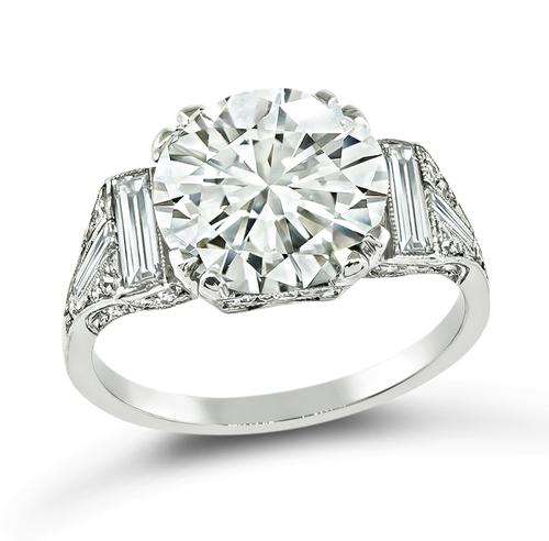 Art Deco Round Cut Diamond Platinum Engagement Ring