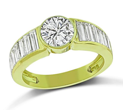 Round Cut Center Diamond Baguette Cut Side Diamond 18k Yellow Gold Ring