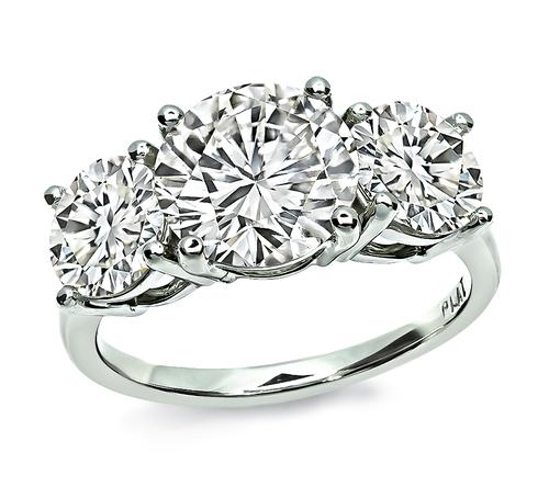 4.32cttw Round Cut Diamond Platinum Engagement Ring