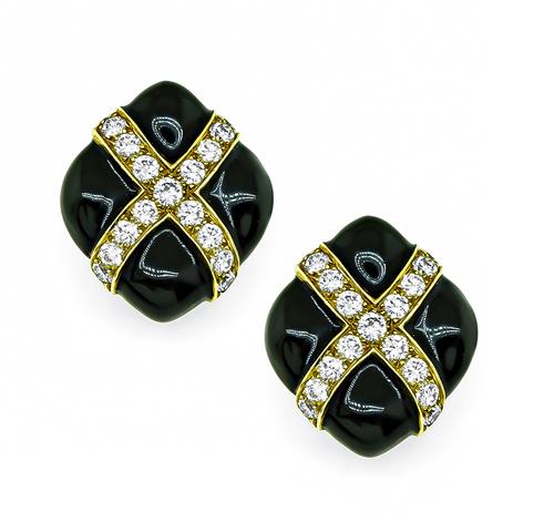 Round Cut Diamond Enamel 18k Yellow Gold Earrings