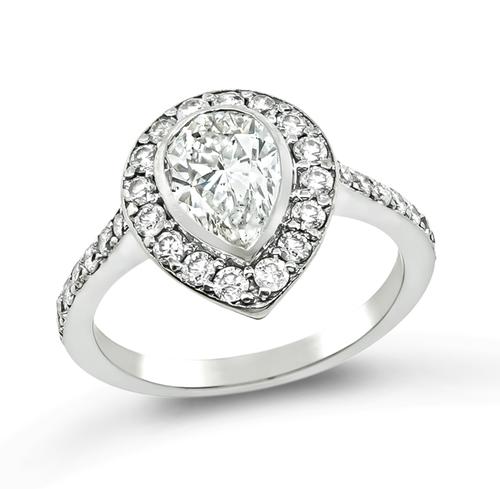 Pear Shape Diamond 18k White Gold Engagement Ring