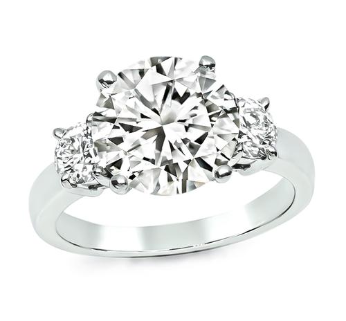 Round Brilliant Cut Diamond Platinum Engagement Ring