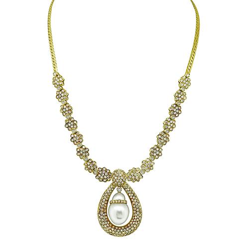 Round Cut Diamond South Sea Pearl 18k Yellow Gold Necklace