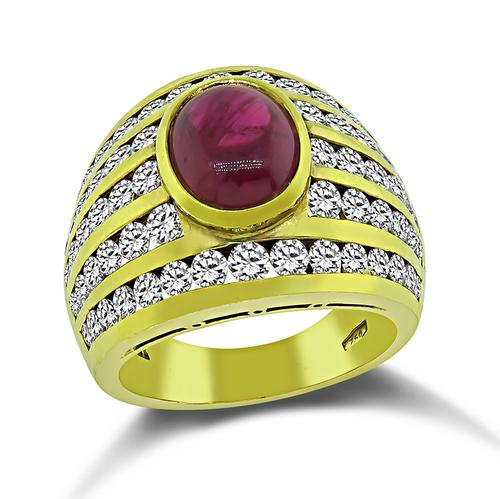 Cabochon Ruby Round Cut Diamond 18k Yellow Gold Ring