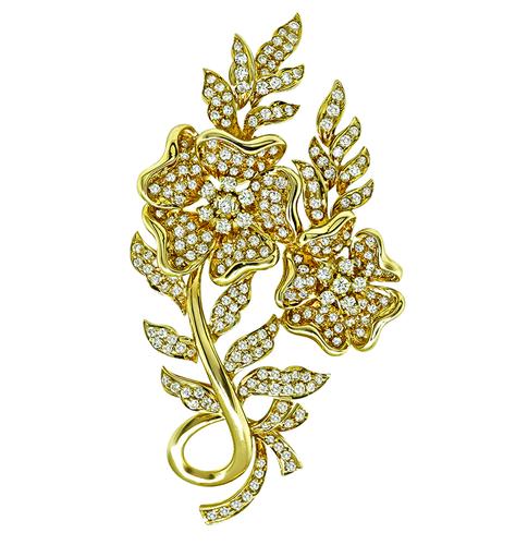 Round Cut Diamond 18k Yellow Gold Pin