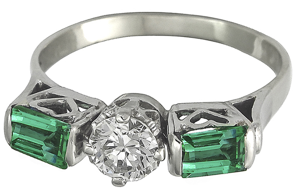 0.50ct Diamond 1.25ct Emerald Ring photo 1