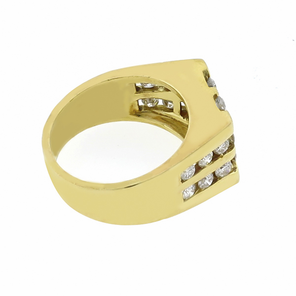 emerald diamond 18k yellow gold ring 2