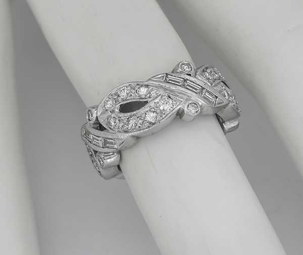 1.40ct diamond wedding band photo 1