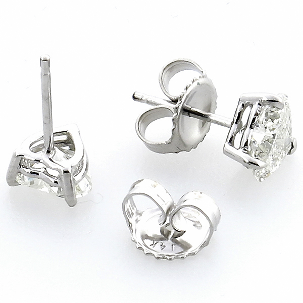 14k white gold diamond stud earrings 1