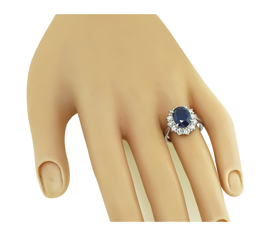 Estate 4.61ct Ceylon Sapphire 0.84ct Round Cut Diamond Engagement Ring