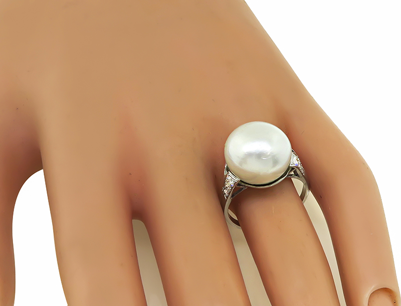 Vintage Baroque Pearl 0.50ct Diamond Ring