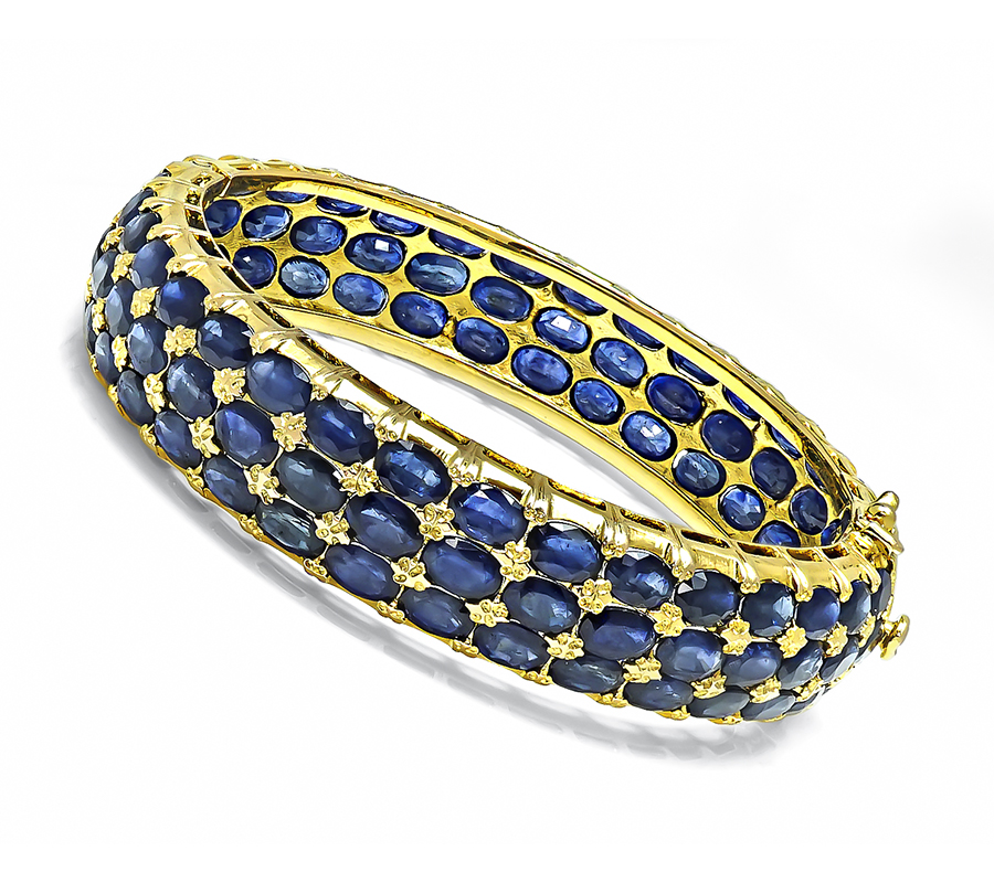 Estate 85.00ct Sapphire Gold Bangle