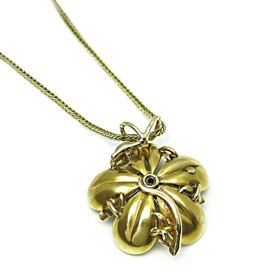 Victorian 0.65ct Diamond Enamel Gold Flower Pendant Necklace