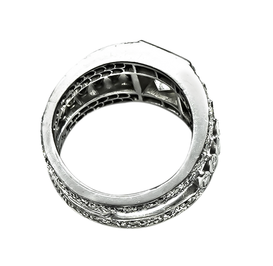 1950s 1.29ct Center Diamond 2.00ct Side Diamond Platinum Ring