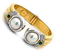 Vintage Mabe Pearl 0.75ct Diamond Emerald Gold Bangle
